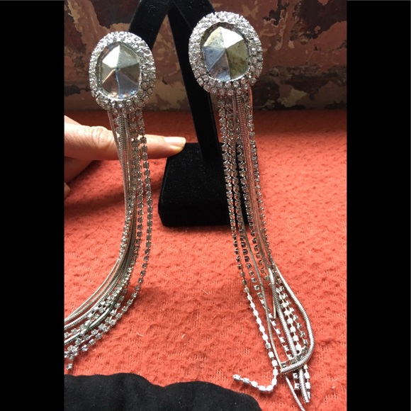 Erickson Beamon Rocks Silvertone Earrings - Picture 5 of 5
